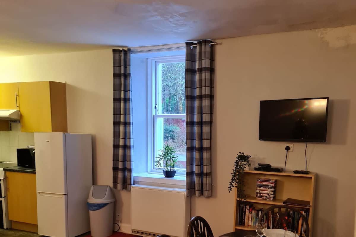 Appartamento, 3 camere da letto (Guest Gallery) | 1 camera, ferro/asse da stiro, lenzuola