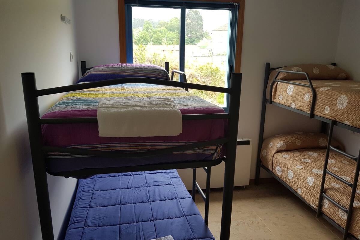 Down duvets, free WiFi, bed sheets