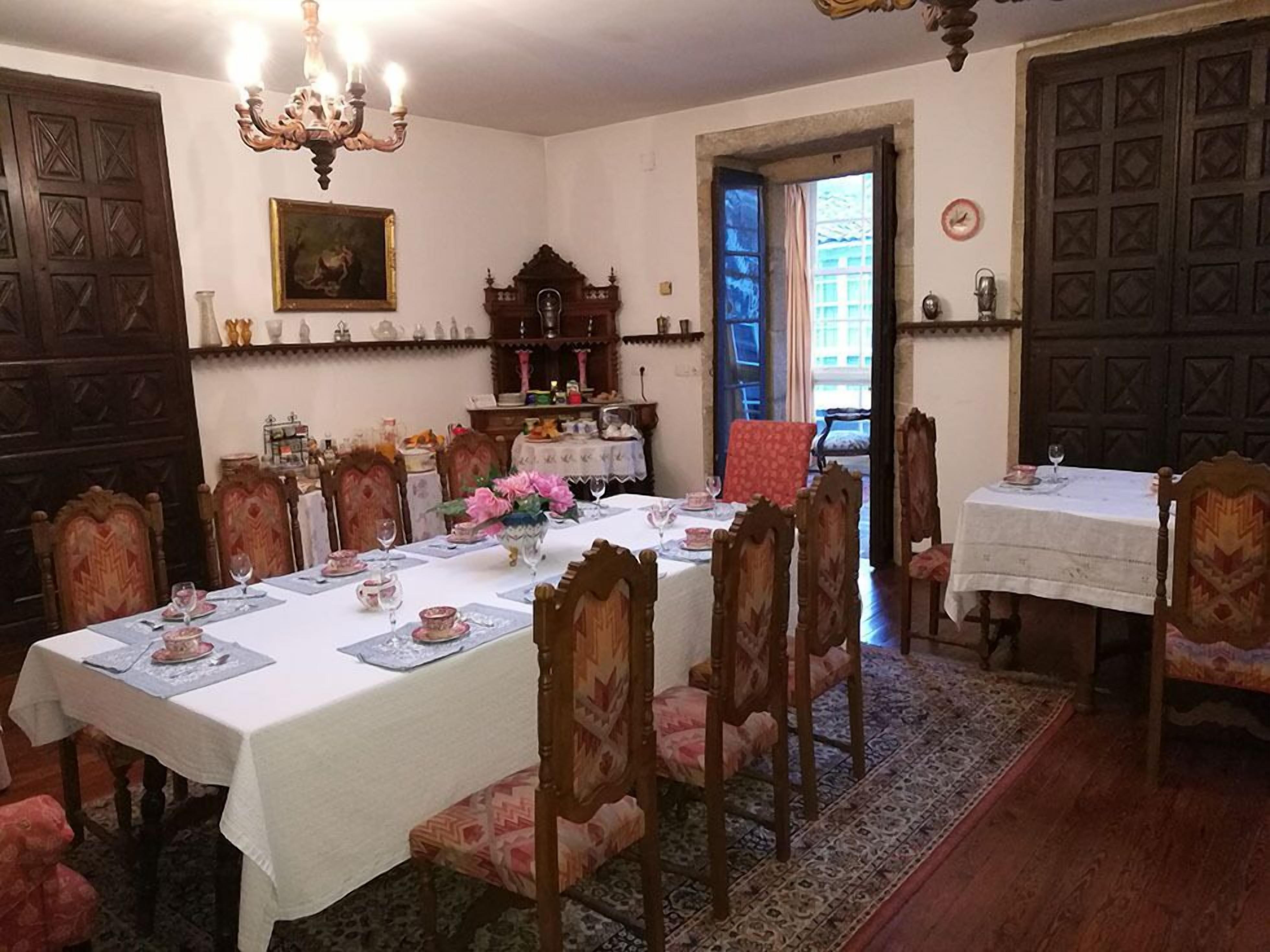 Desayuno bufé gratuito y diario