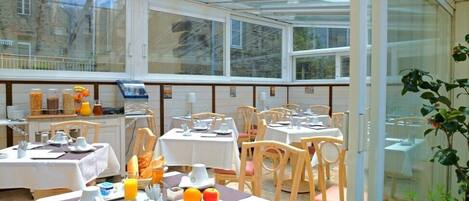 Daily buffet breakfast (EUR 15 per person)