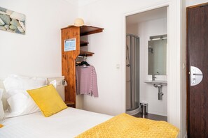 經典雙人房 | 獨特裝潢、布置獨特、書桌、筆電工作空間