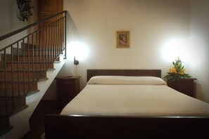 Quadruple Room (Castagno) | Rollaway beds - Agriturismo Kikajon (Linguaglossa)