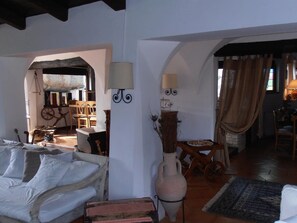 Télévision à écran plat