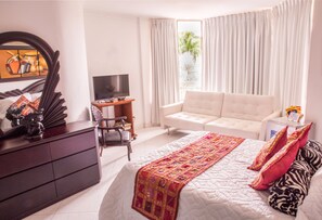 Superior-Doppelzimmer | Minibar, individuell dekoriert, individuell eingerichtet