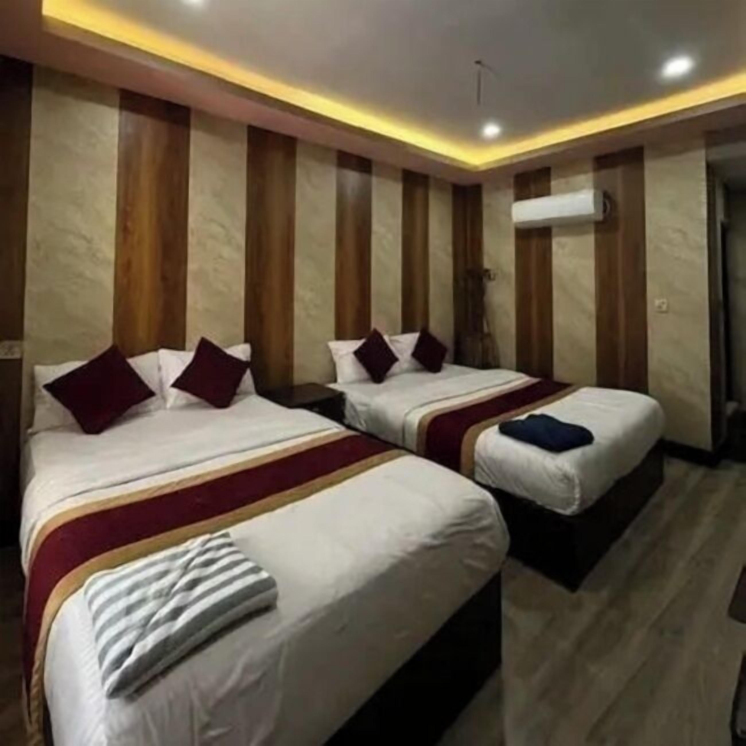 Premium bedding, free WiFi