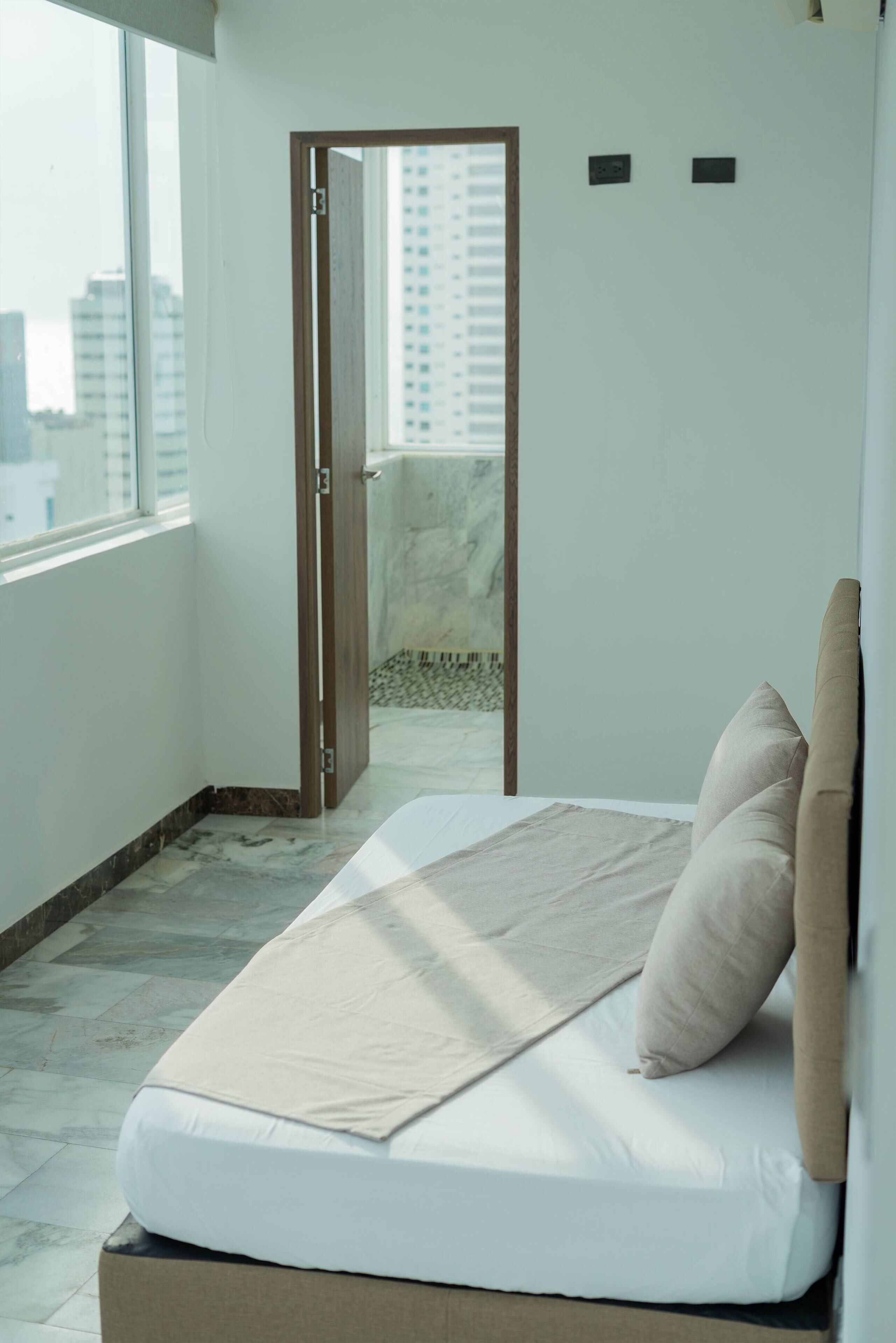 Luxury Room | Living area