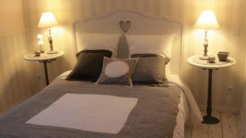 Phòng Suite | Trang trí khác biệt, trang bị nội thất với thiết kế riêng biệt