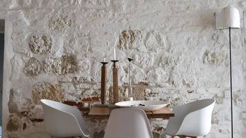 Restauration dans la chambre