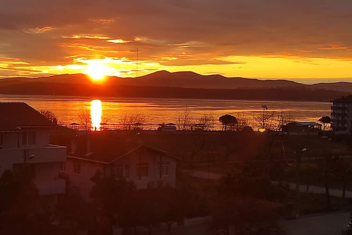 Plaj/okyanus manzarası