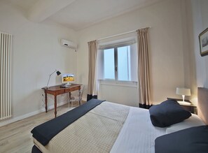 Apartment, 1 Bedroom | 1 bedroom, iron/ironing board, cribs/infant beds, free WiFi - Borgo dei Greci (Florence)