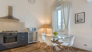 Uklassifisert bilde, 5 av 20, knapp