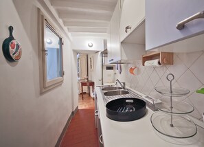 Apartment, 2 Schlafzimmer | Eigene Küche | Kühlschrank, Mikrowelle, Ofen, Geschirrspüler