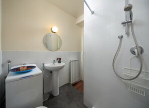 Appartement, 1 chambre | Blanchisserie