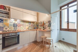 Appartamento, 2 camere da letto | 2 camere, ferro/asse da stiro, culle/letti per bambini (a pagamento)