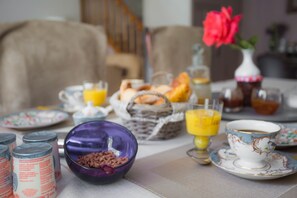Petit déjeuner continental compris tous les jours