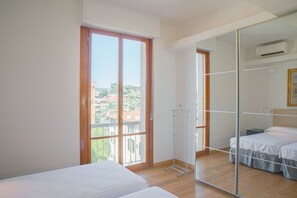 Apartment, 2 Schlafzimmer | 2 Schlafzimmer, Bügeleisen/Bügelbrett, Babybetten, kostenloses WLAN