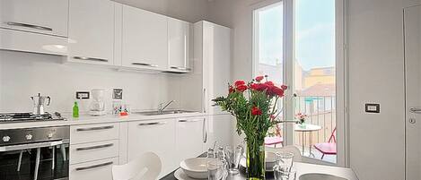 Apartment, 1 Bedroom | Private kitchen