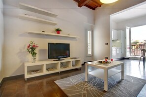 Apartment, 1 Bedroom | 1 bedroom, iron/ironing board, cots/infant beds, free WiFi - San Gallo Suites VI (Florence)