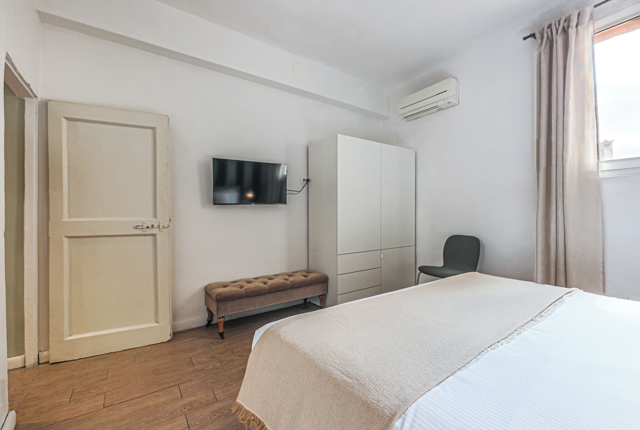 Apartment, 2 Bedrooms | 2 bedrooms, cots/infant beds, free WiFi, bed sheets