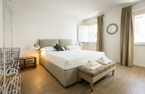 Apartment, 2 Bedrooms | 2 bedrooms, cribs/infant beds, free WiFi, bed sheets - San Marco Suite VII (Florence)