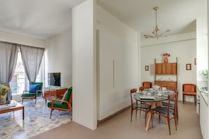 Apartment, 3 Bedrooms | Living area