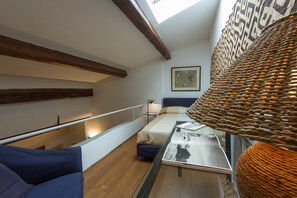 Studio | Bügeleisen/Bügelbrett, Babybetten, kostenloses WLAN, Bettwäsche