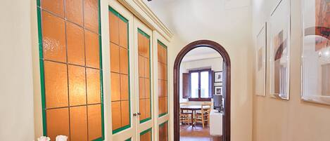 1 bedroom, iron/ironing board, cots/infant beds, free WiFi