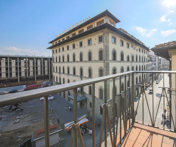 Apartment, 3 Bedrooms | Balcony view - Unità Balcony (Florence)