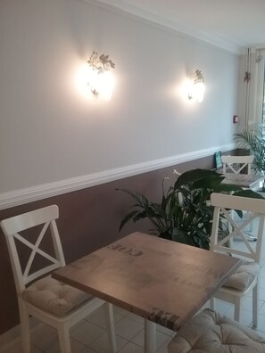 Restaurant - Le Pigeonnier de Fombeche (Saint-Martin-le-Beau)