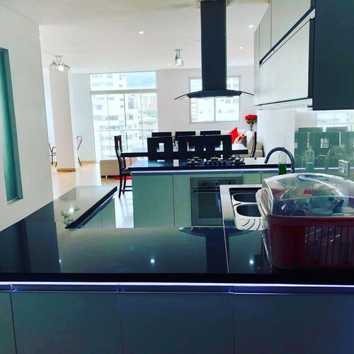 EDIFICIO TORRE ESTEBAN