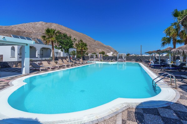 Pool - Sandy's Paradise Infinity (Santorini)