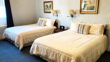 Chambre Double Deluxe, 2 grands lits | 1 chambre, décoration personnalisée, ameublement personnalisé