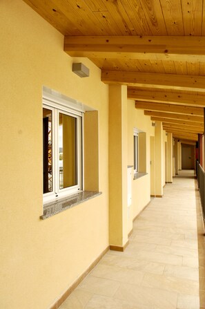 Hallway - Aparthotel Giuliano (Castello d'Empuries)
