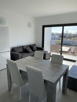 Televisión de pantalla plana