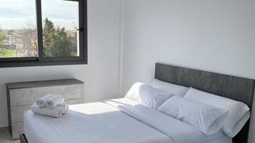 Business Apartment, 1 Bedroom | 1 bedroom, desk, blackout drapes, free WiFi