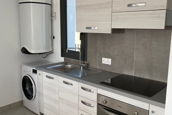 Business Apartment, 1 Bedroom | Private kitchen | Mini-fridge, microwave, stovetop, cookware/dishes/utensils