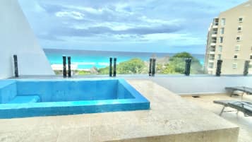Signature Apartment, 2 Bedrooms, Kitchenette, Ocean View | Terrace/patio