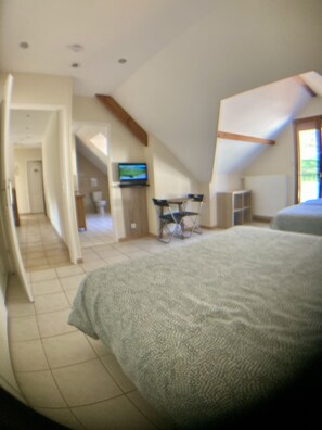 Suite, Ensuite, Garden View (FRA) | 1 bedroom