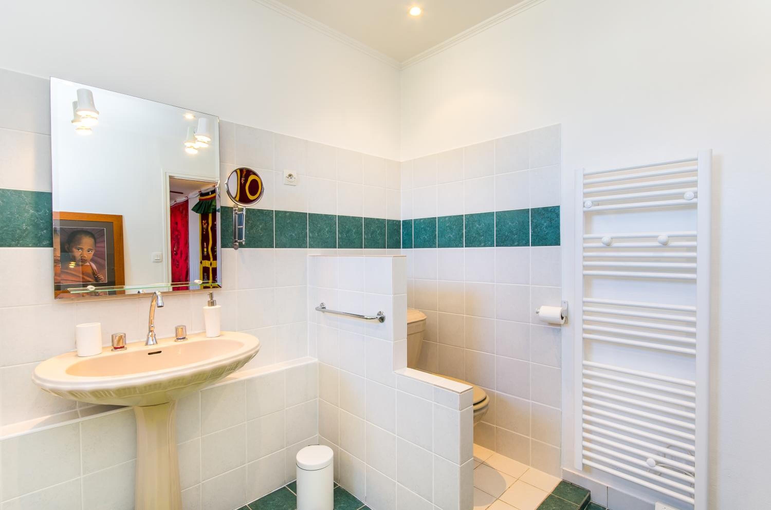 Photo - L'Hôme du Monde