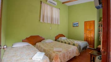 Free WiFi, bed sheets