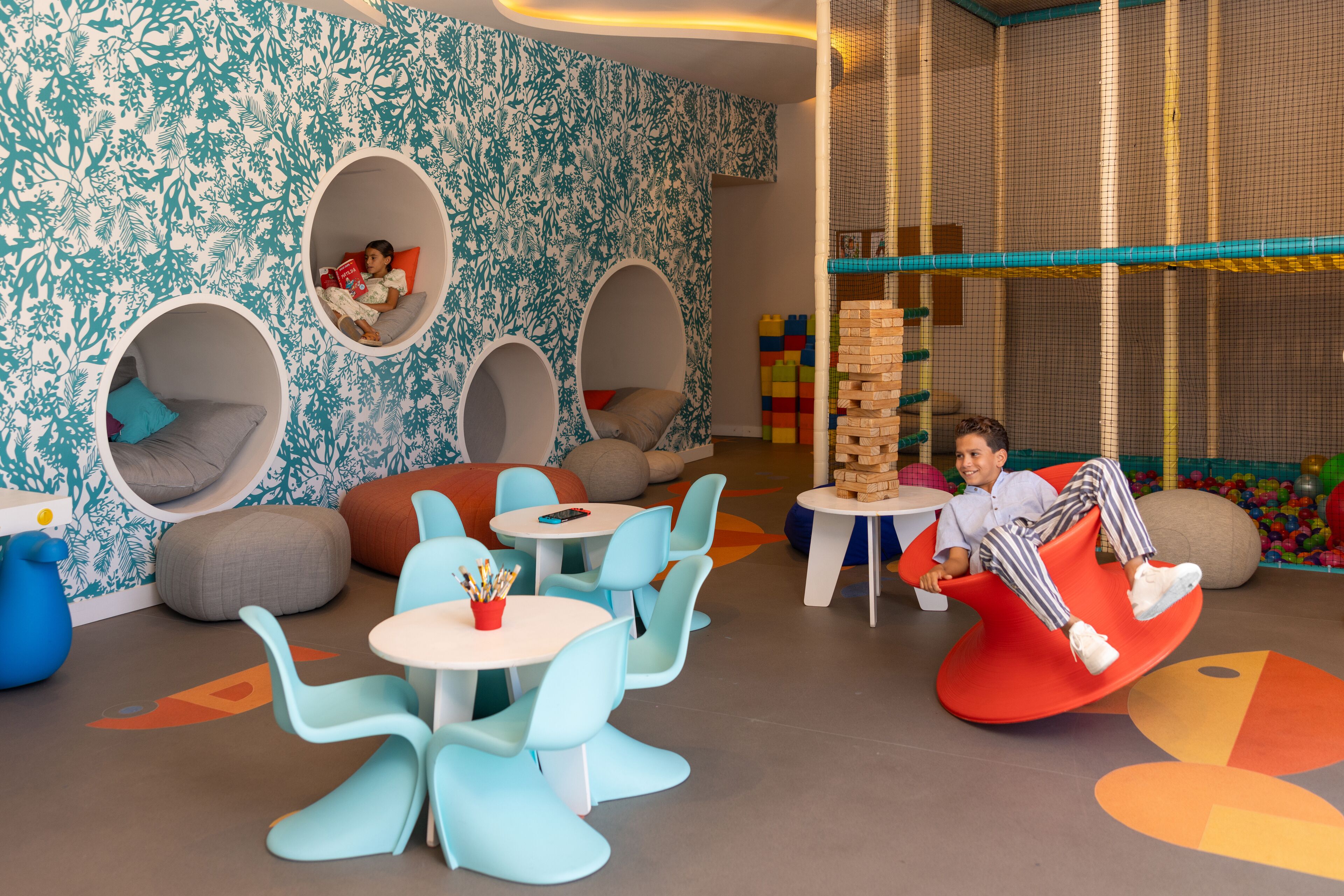 Children’s play area – indoor