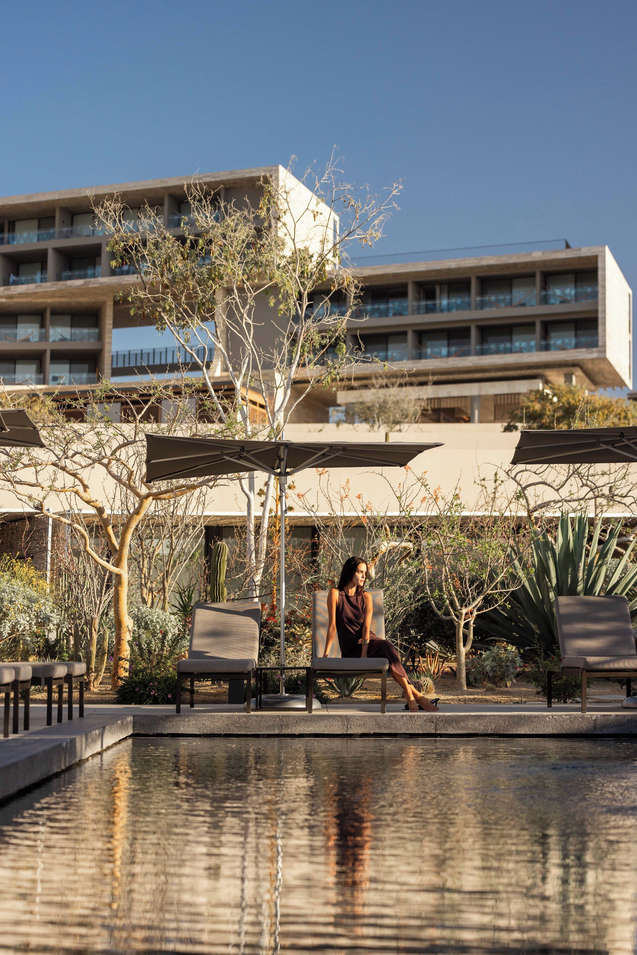 المنشأة من الخارج