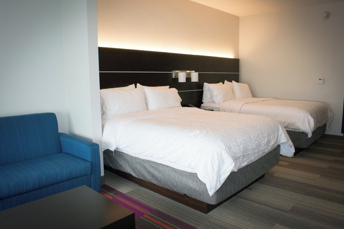 In-room safe, desk, blackout drapes, iron/ironing board