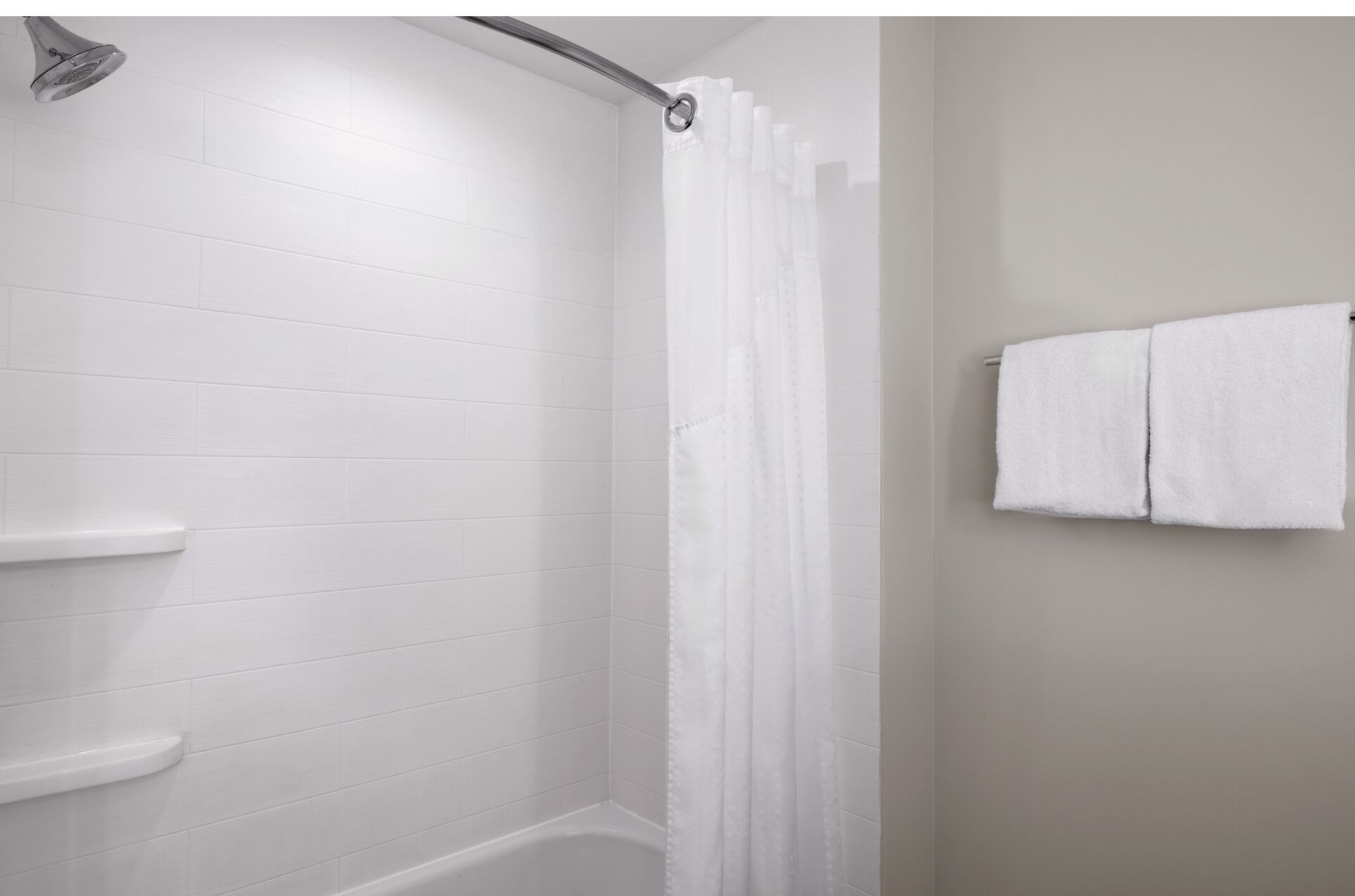 deep-soaking bathtub, free toiletries, hair dryer, towels