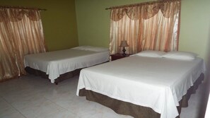 9 bedrooms, Internet