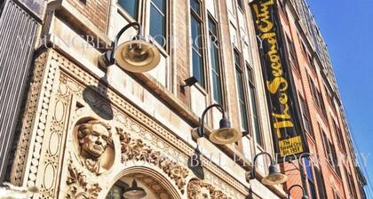 Elegantes 4-Zimmer-Altstadthaus; Gehen Sie zu Mag Meile, Nachtleben & Lincoln Park; Parkplatz