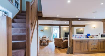 The Coach House - Ferme avec réservoir privé et lac - 4 personnes