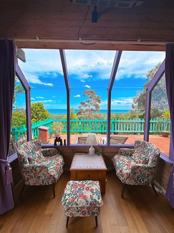 Romantic Double Room, 1 Queen Bed, Sea View | Free minibar, individually decorated, individually furnished. The Goat and Goose B&B