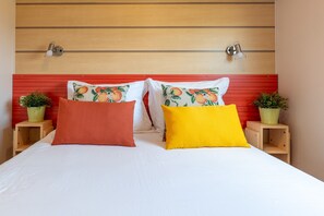 2 bedrooms, in-room safe, desk, soundproofing