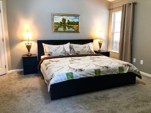 Family House | 3 bedrooms, Egyptian cotton sheets, premium bedding, iron/ironing board - Jacksonville Vacation (Jacksonville)